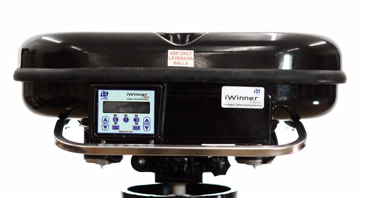 iWinner indoor tennis machine